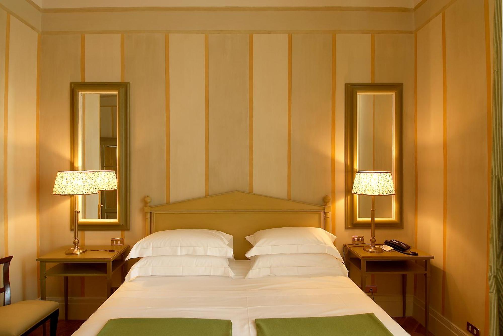 Antica Torre Tornabuoni Bed and breakfast 4*